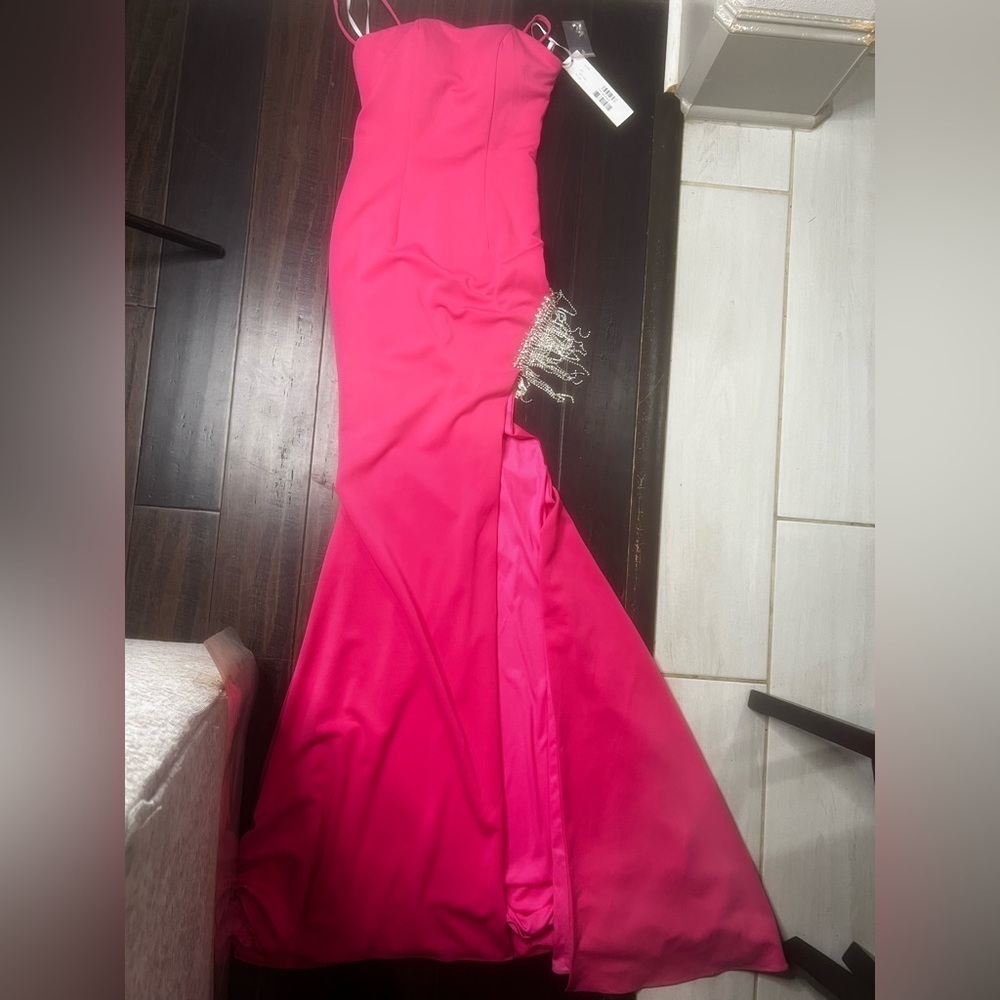 Jovani Pink Rhinestone Gown Formal Dress Size 00 - Picture 5 of 8